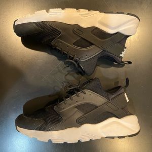 Nike Air Huarache Run Ultra